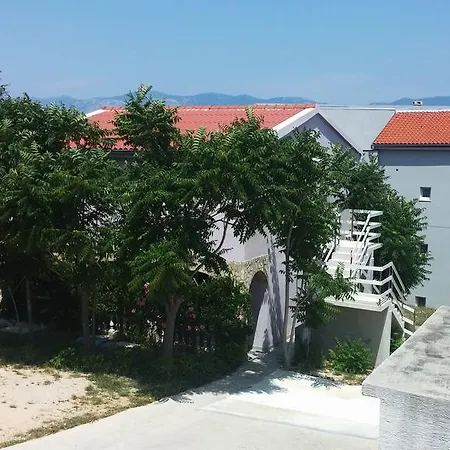 Twins Apartman