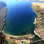 Twins * Pag Town
